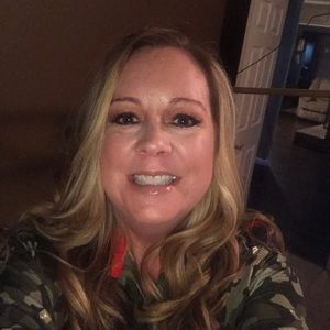 Meet your Posher, Shawna